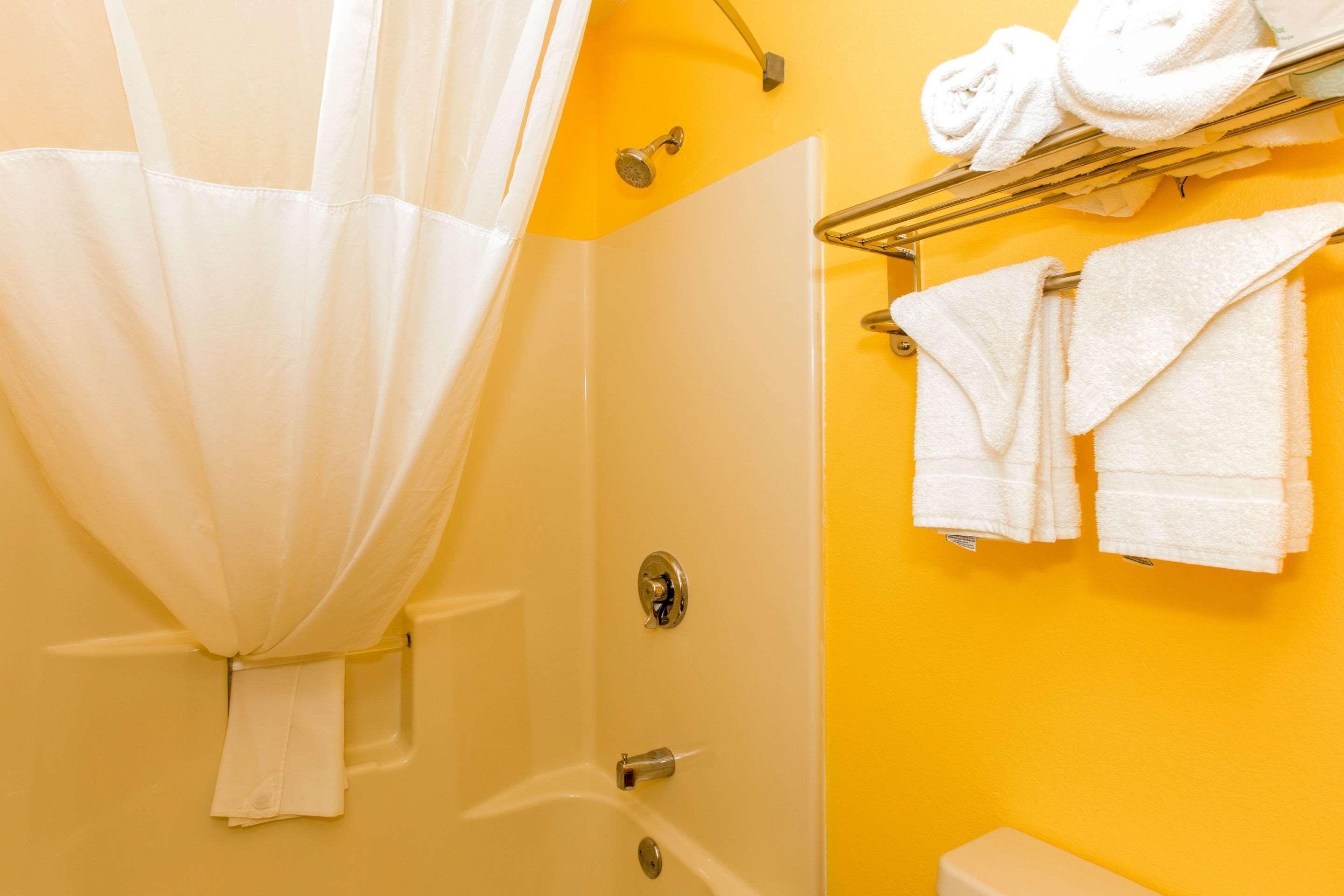 Quality Inn Albertville Us 431 Экстерьер фото